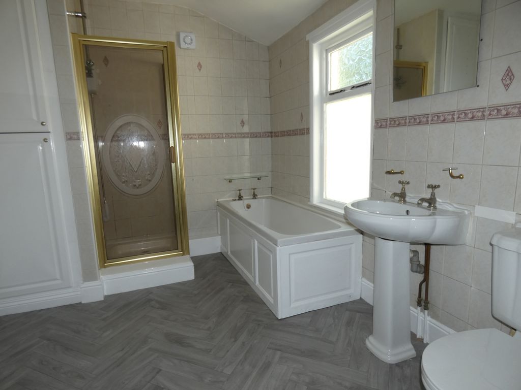 Bathroom- click for photo gallery